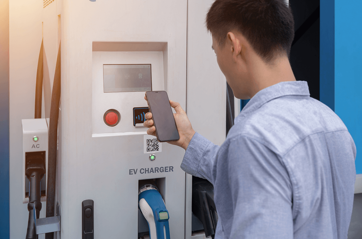 ¿Cómo montar una estación de carga de vehículos eléctricos en Colombia?